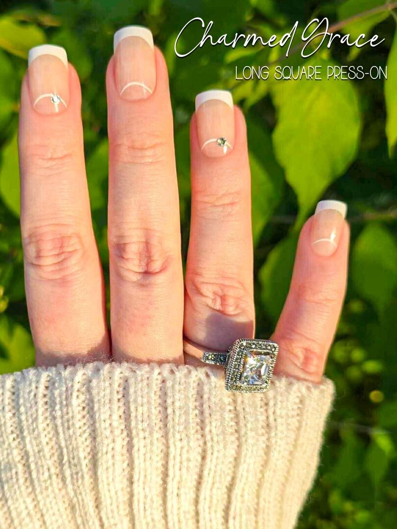 May be an image of ring and text that says 'Charmed grace LONG SQUARE PRESS-ON'