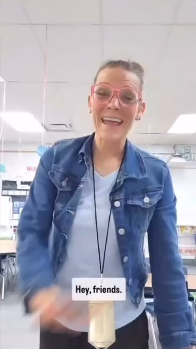 Teachers, let’s be real… lesson plans, snack time chaos, and glitter everywhere ✏️
BUT your nails? Oh, they’re still cute 👏🏽
KLEO nails are teacher-approved by my girls Ashley, Alaina, Melannie & Kellie and built for classroom life!

✅ Easy to apply
✅ Long-lasting
✅ Cute designs for every vibe

If you’re sipping cold coffee and dodging glue sticks—this is your sign to treat yourself 💅🏽💖

#KleoKolor #TeacherApproved #NailTok #PolishedAndPurposeful #BackToSchoolBeauty
